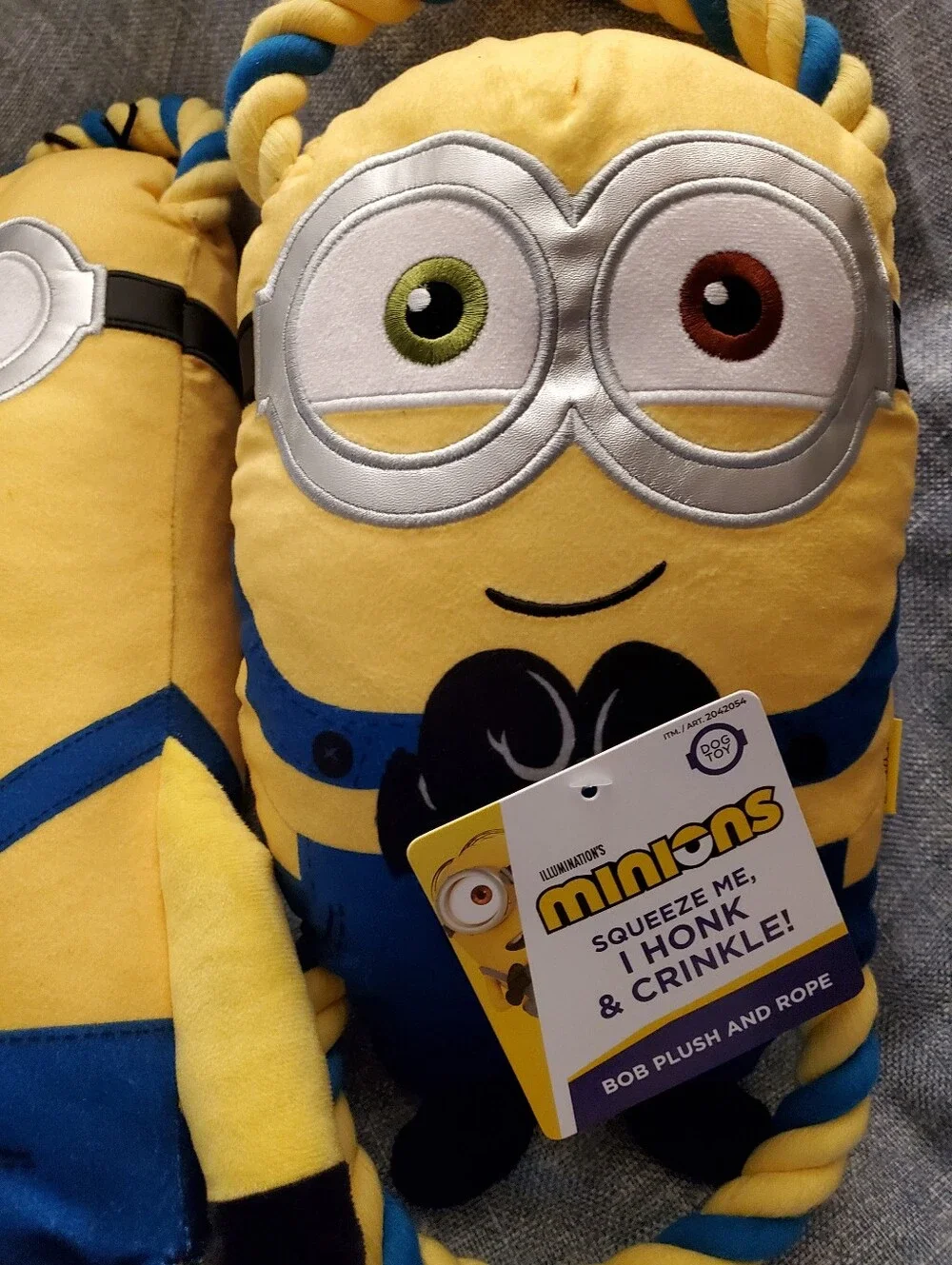Minions Plush & Rope Dog Toy, Crinkle Squeaky, Plush Toy, Stuart Bob And Kevin
